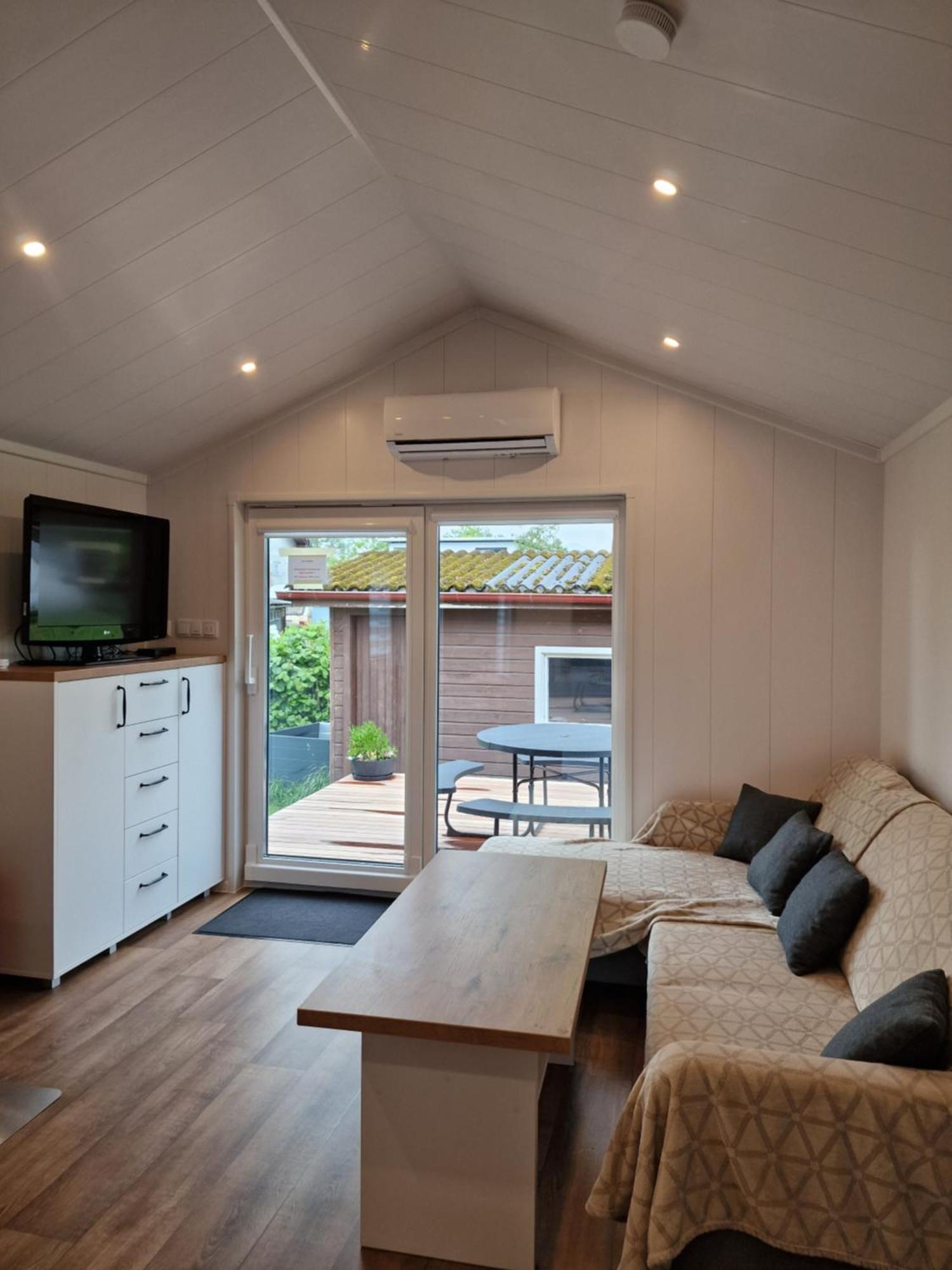 Tiny House In Schoener Lage Lustenau Luaran gambar