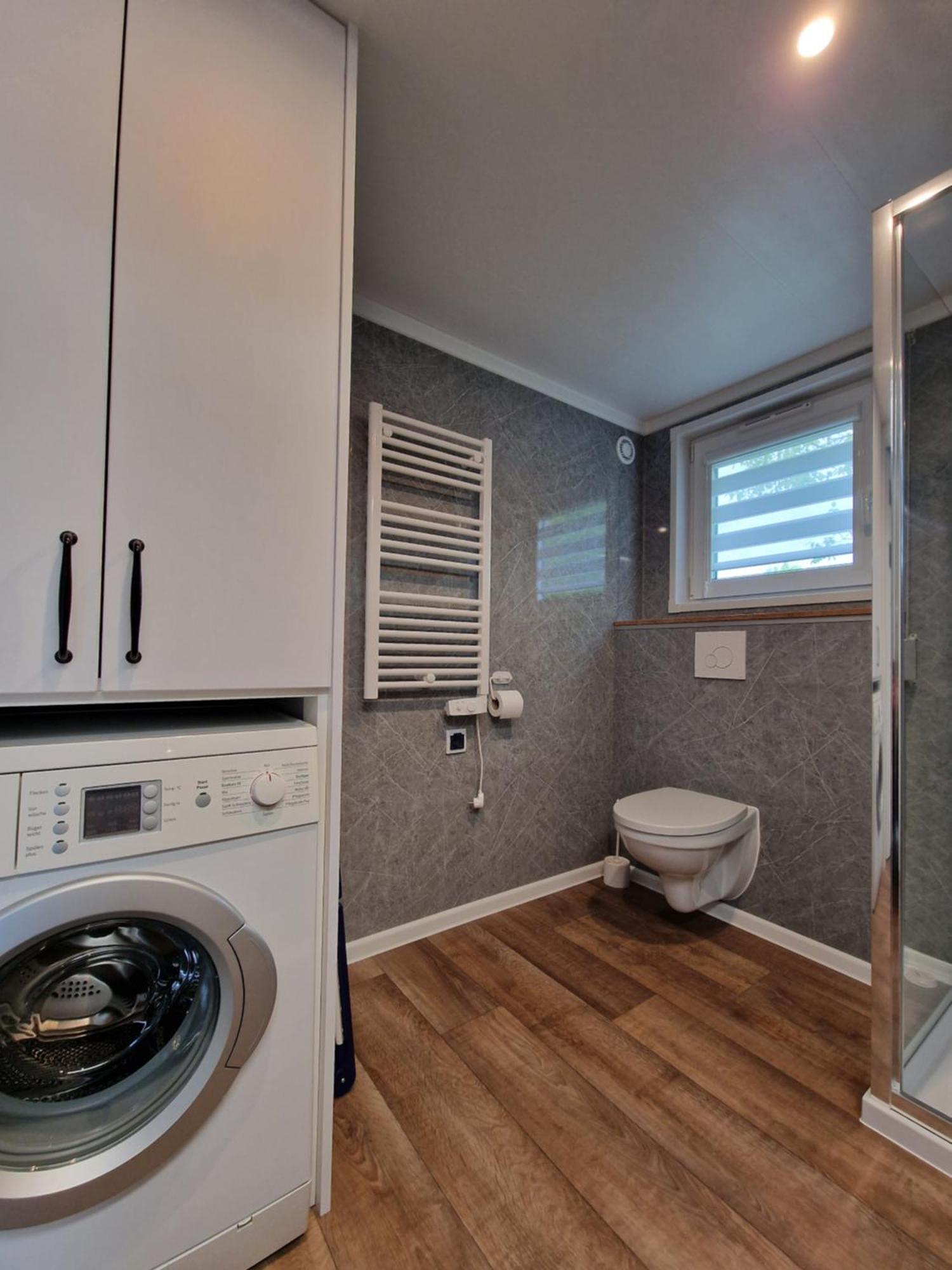 Tiny House In Schoener Lage Lustenau Luaran gambar